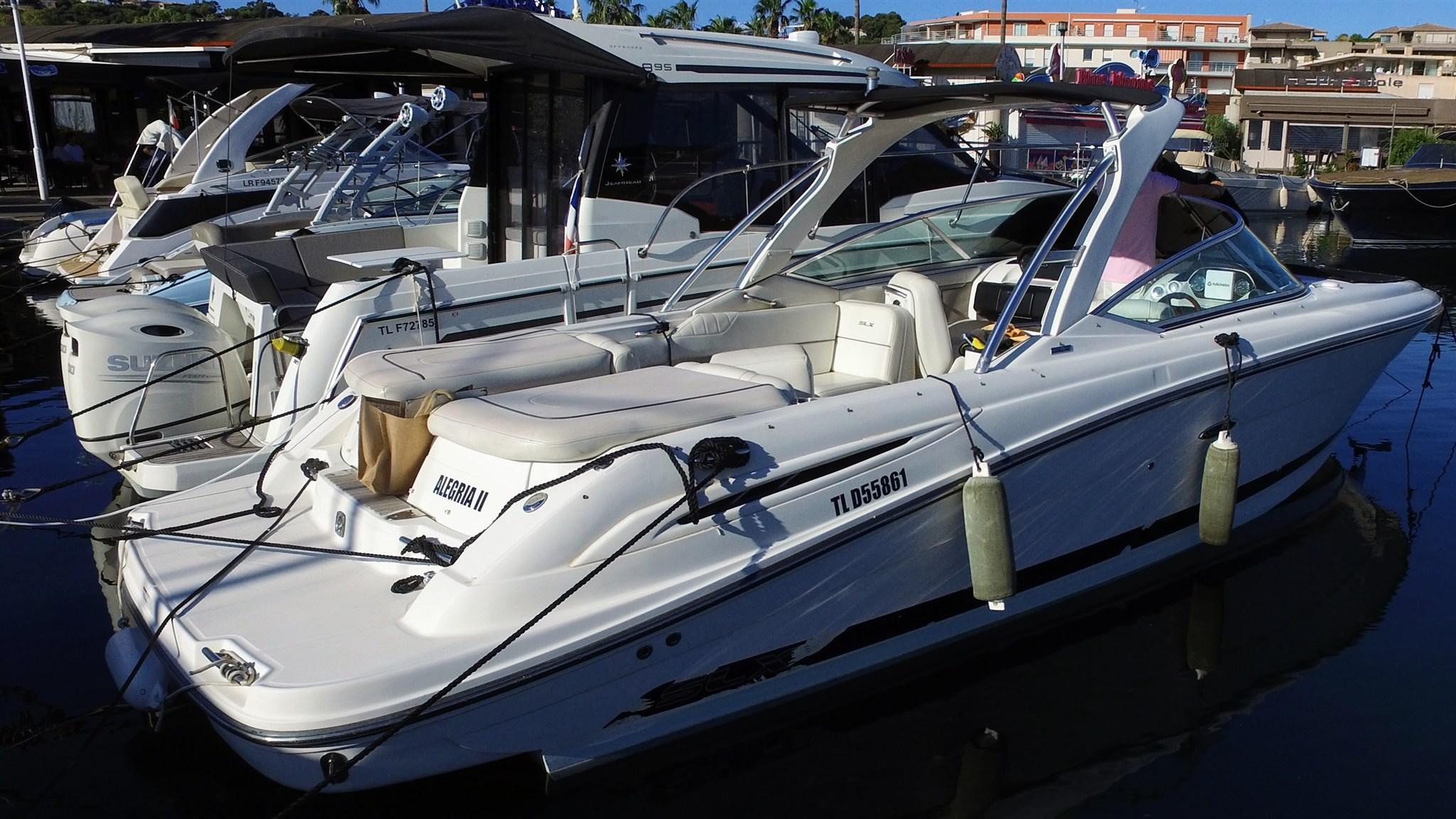 2007 Sea Ray 270 SLX
