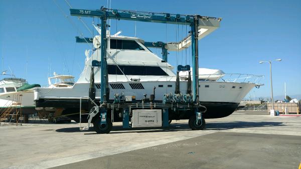 1988 Hatteras 65 Sportfisher