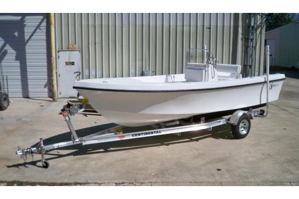 2026 C-Hawk 200 Center Console