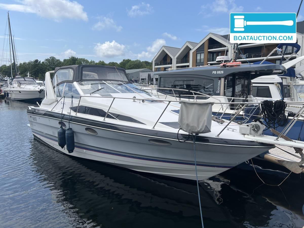 1989 Bayliner 2855