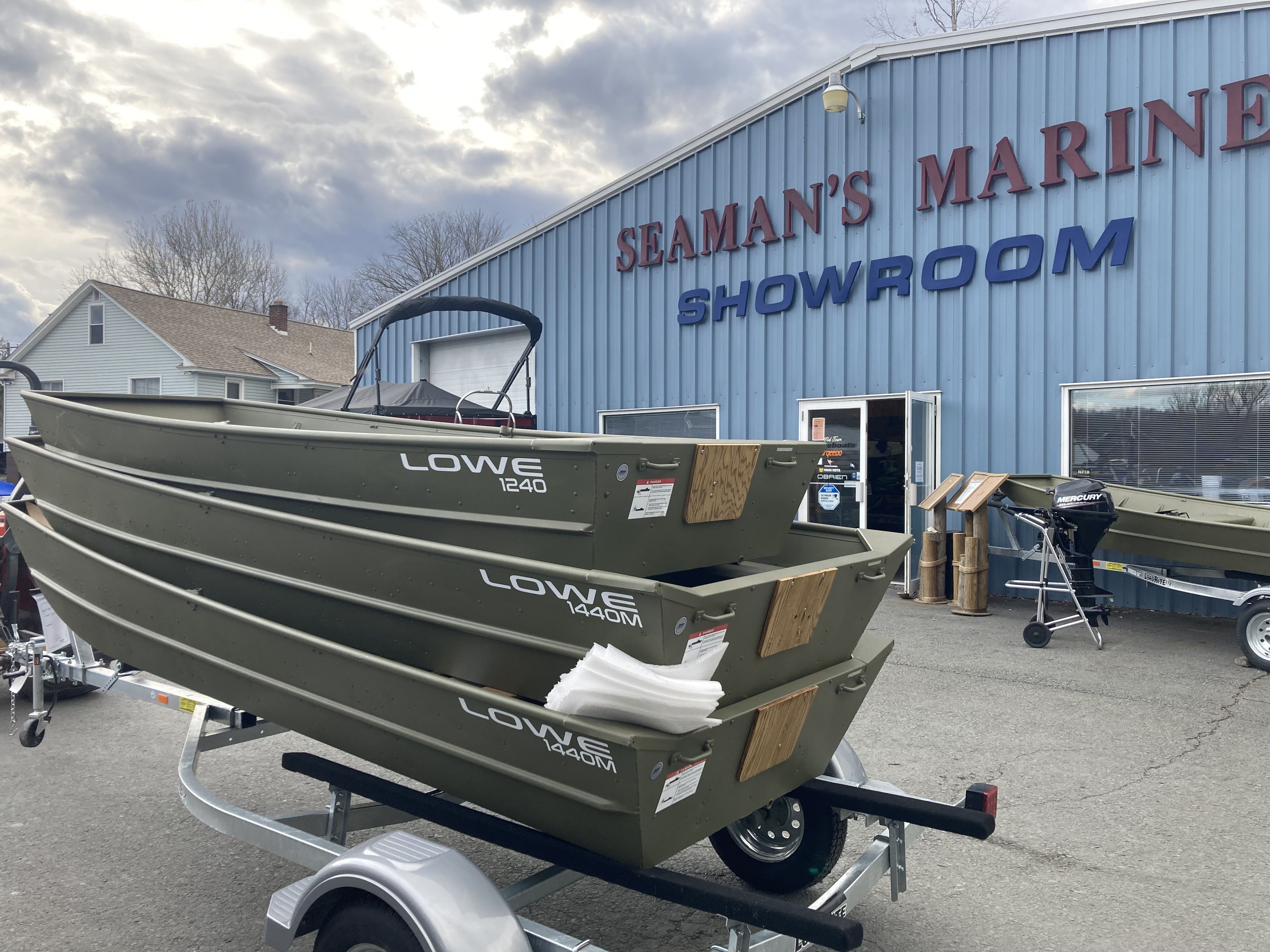 Lowe L1440M Jon