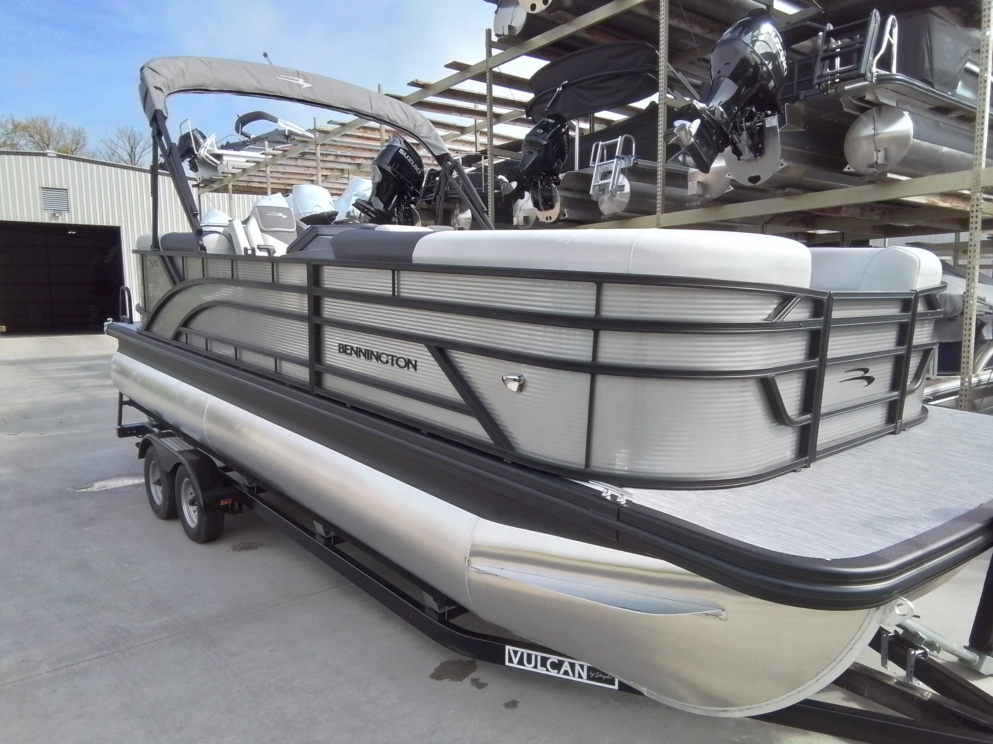 2025 Bennington Marine LLC 22SSRSE