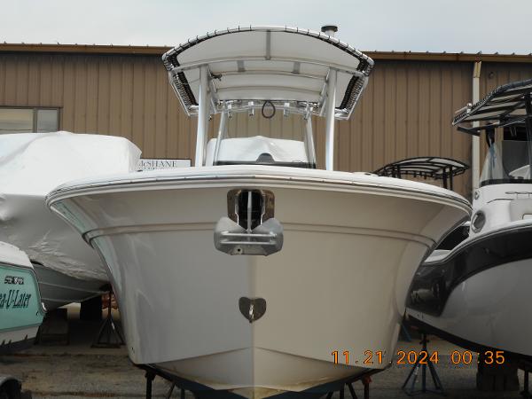 Sea Fox 228 Commander Bow