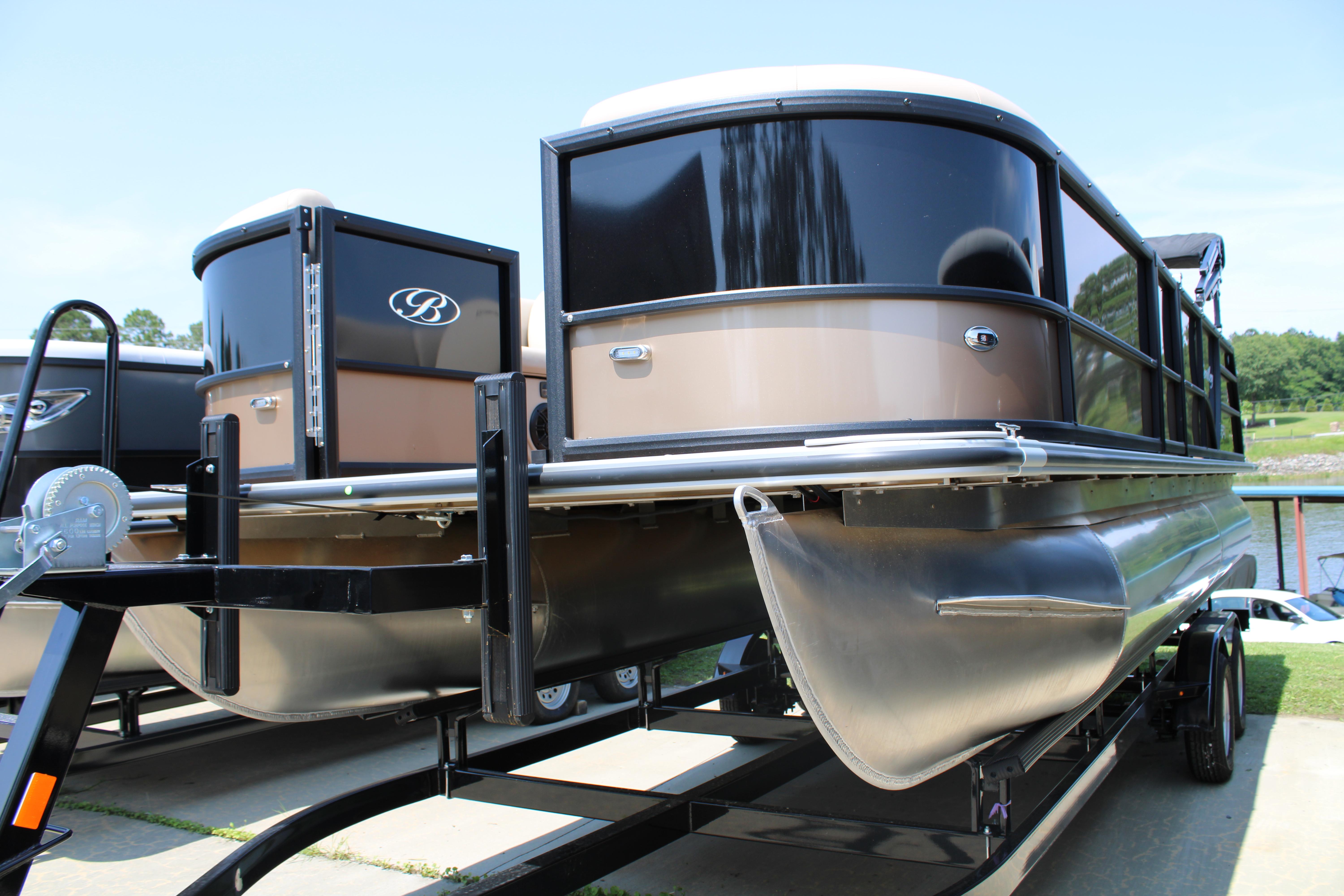 Bentley Pontoons 220 Swingback Dual Captains Chair boats for sale ...