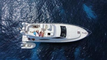 2006 Ferretti Yachts 550