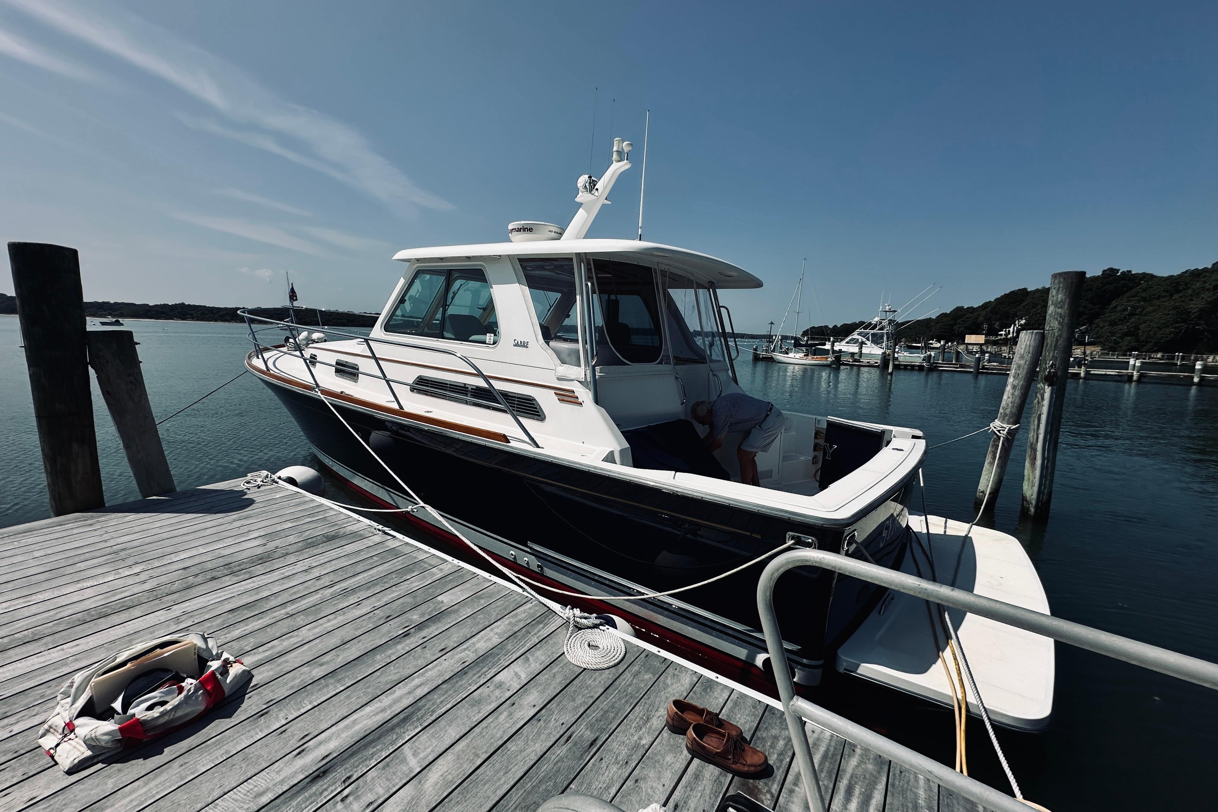 2007 Sabreline 34 Express