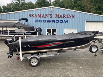 2023 Smoker Craft Big Fisherman 16