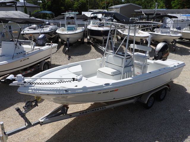 2003 Sailfish 2100