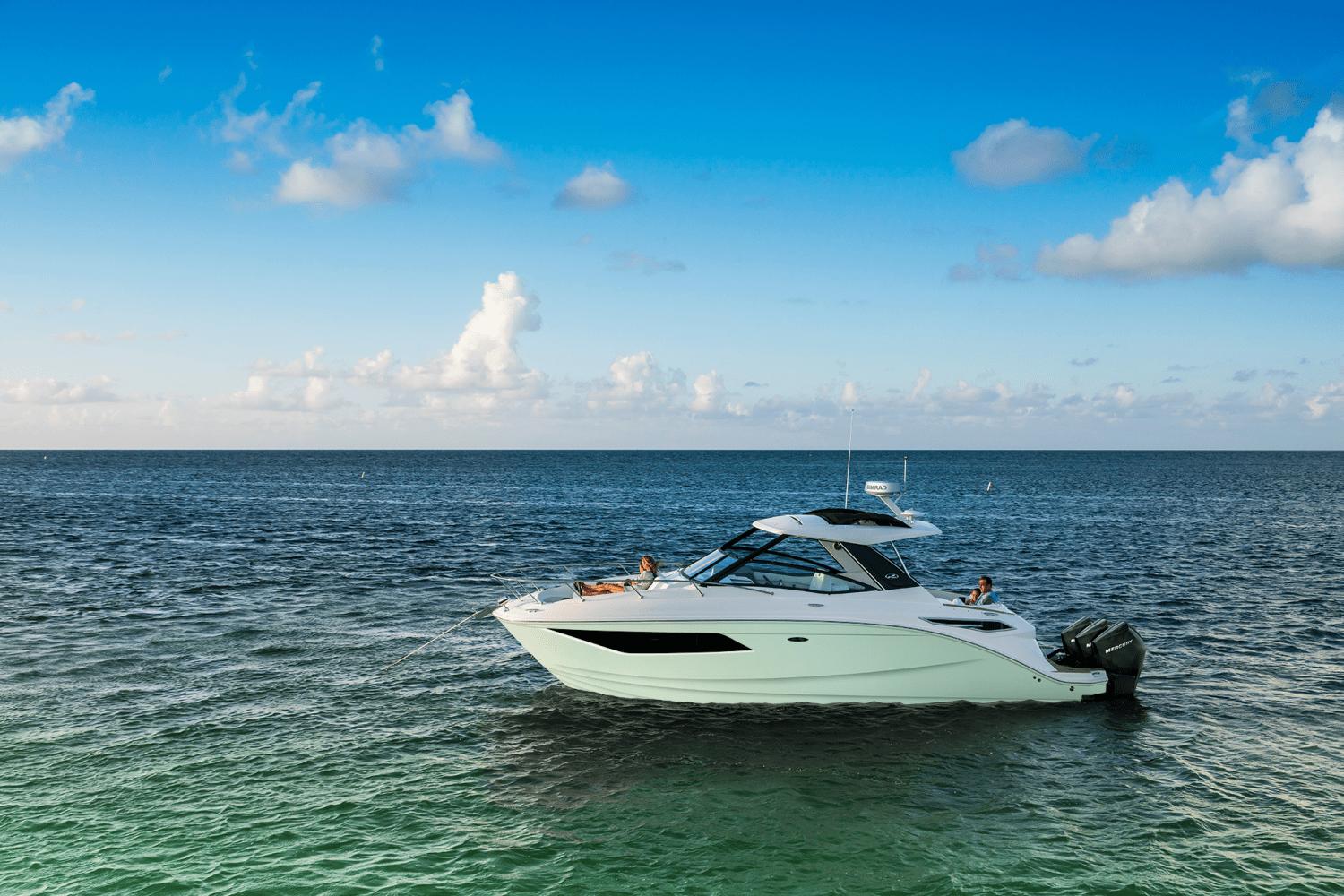 2025 Sea Ray 320DAOB, Jupiter United States