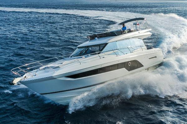 2020 Prestige 590