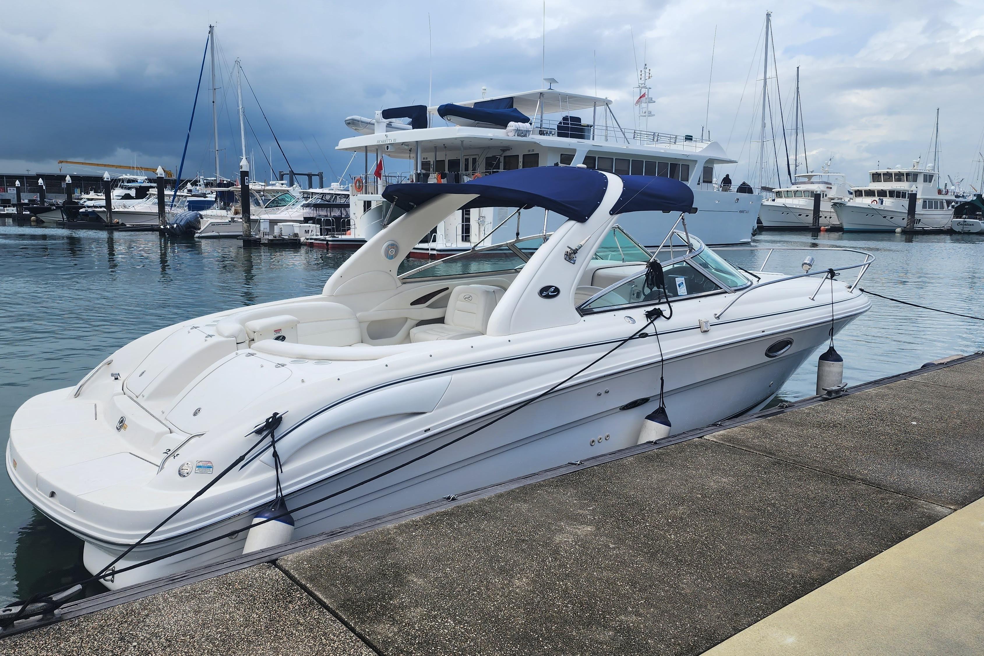 2004 Sea Ray 295 Sun Sport