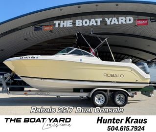 2006 Robalo R227 Dual Console