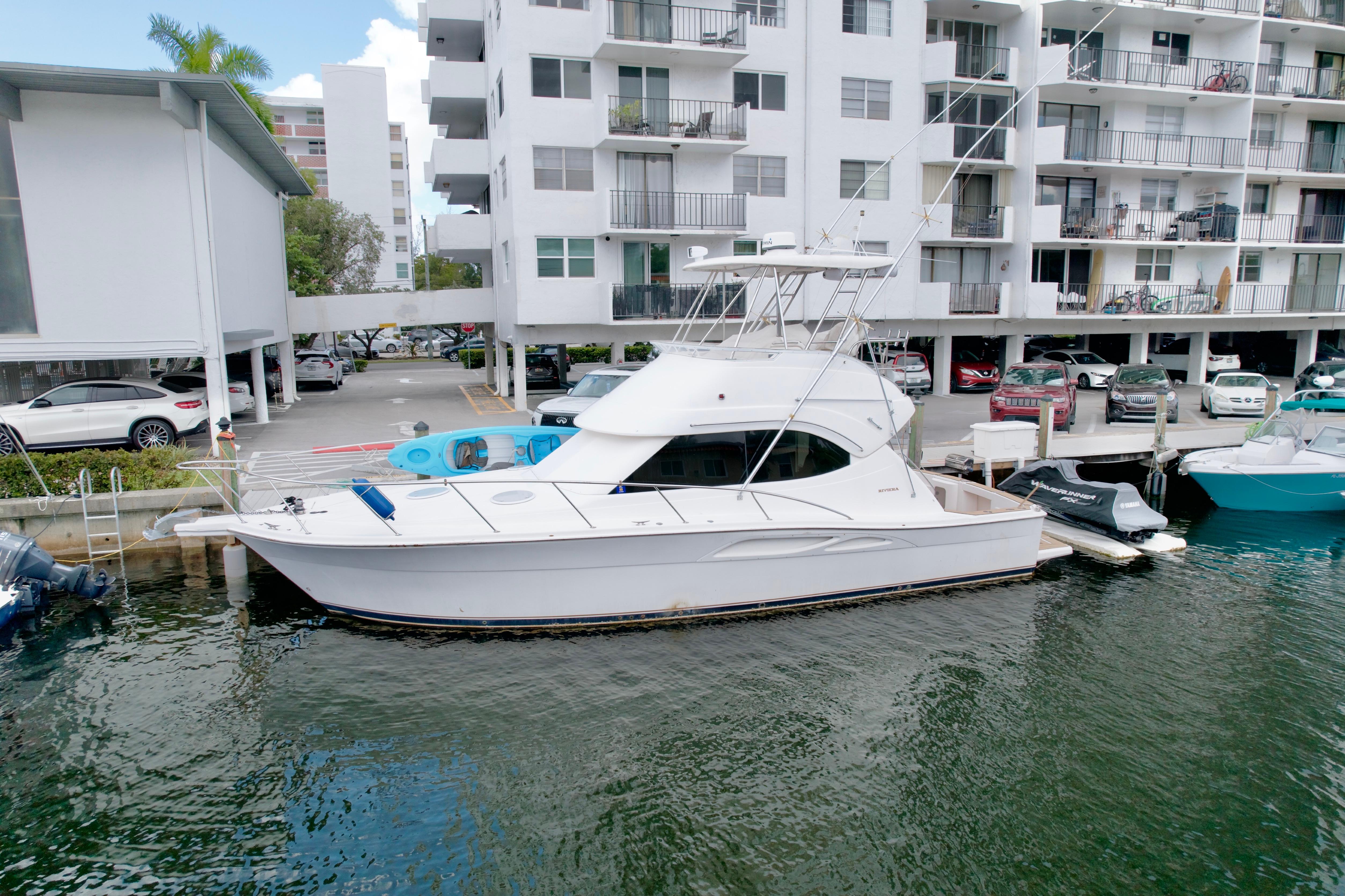 2003 Riviera 37 Flybridge