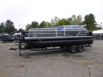 2024 Ranger Reata 223C