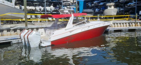 2006 Fountain 38 Express Cruiser