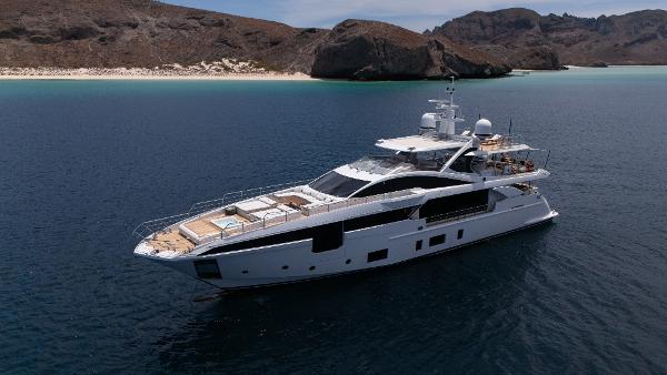 Azimut Grande 35 Metri