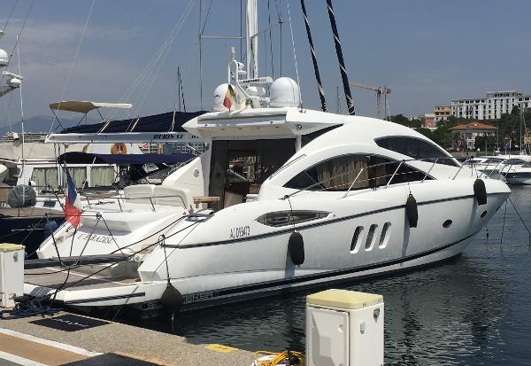 Sunseeker Predator 52