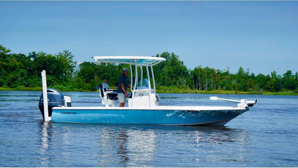 2023 Tidewater 2110 Bay Max