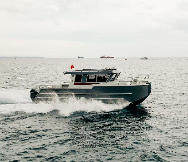 Bering Marine 34 Cabin