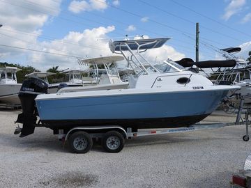 2005 Hydra-Sports 206WA