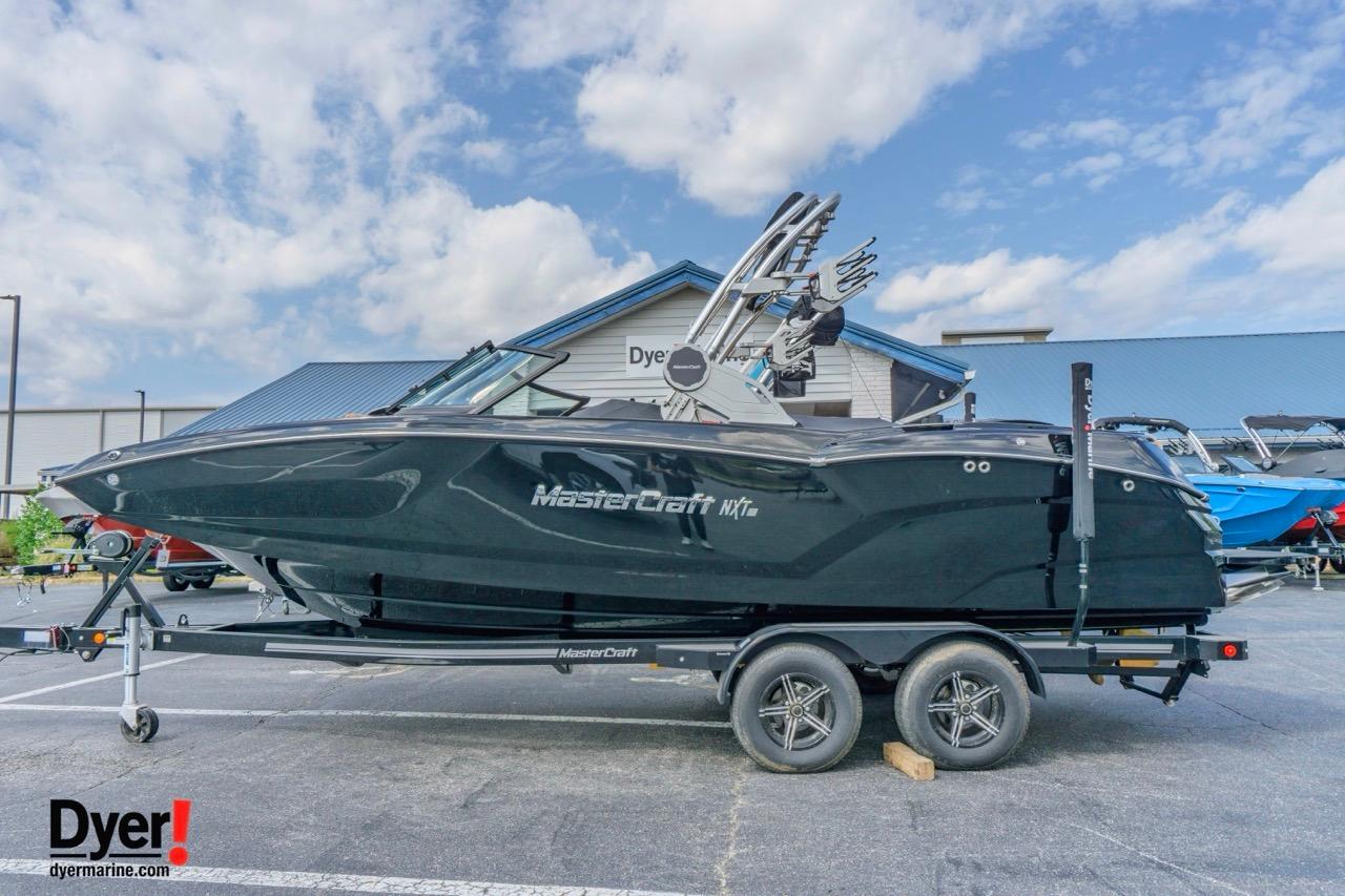 2026 MasterCraft NXT22
