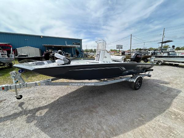 2025 Crestliner 1800 Bay