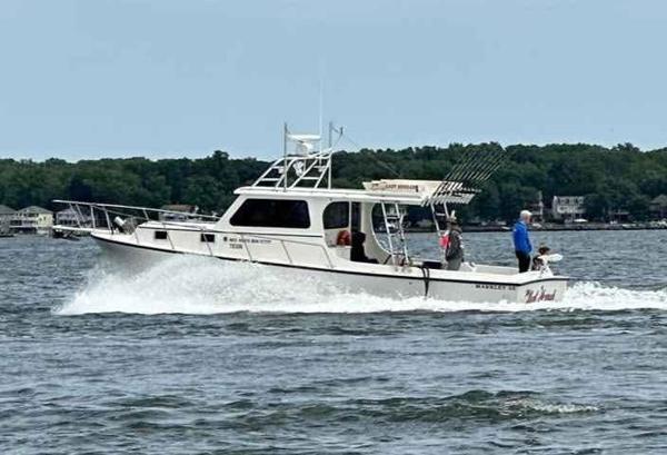 2002 Markley 35