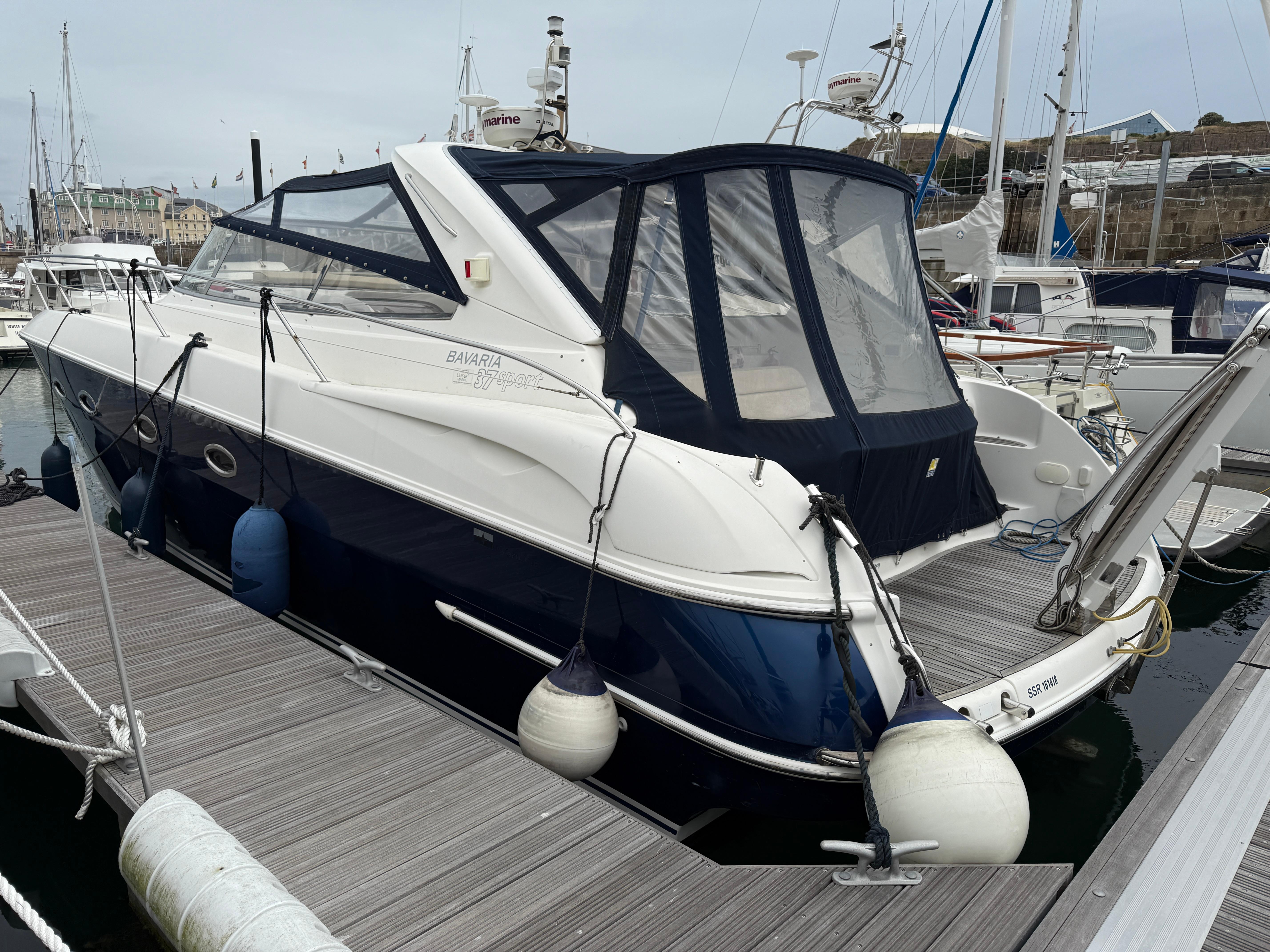 Bavaria Sport 37