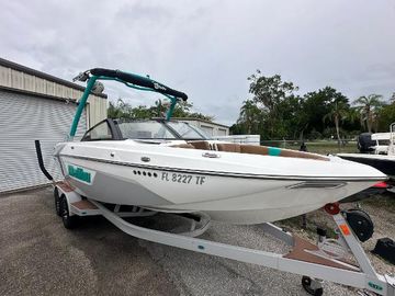 2022 Malibu Wakesetter 23 LSV