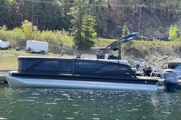 2024 Godfrey Mc 235 C GTP