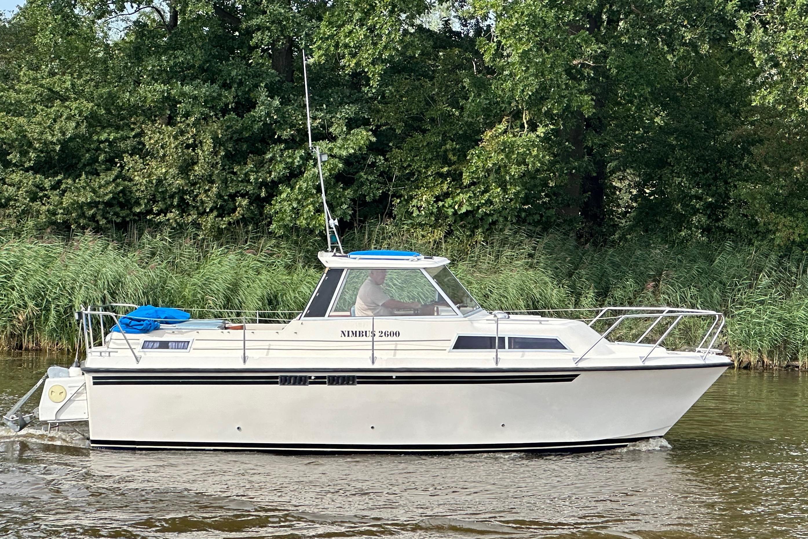 1982 Nimbus 2600