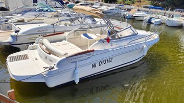 2006 Jeanneau Leader 705
