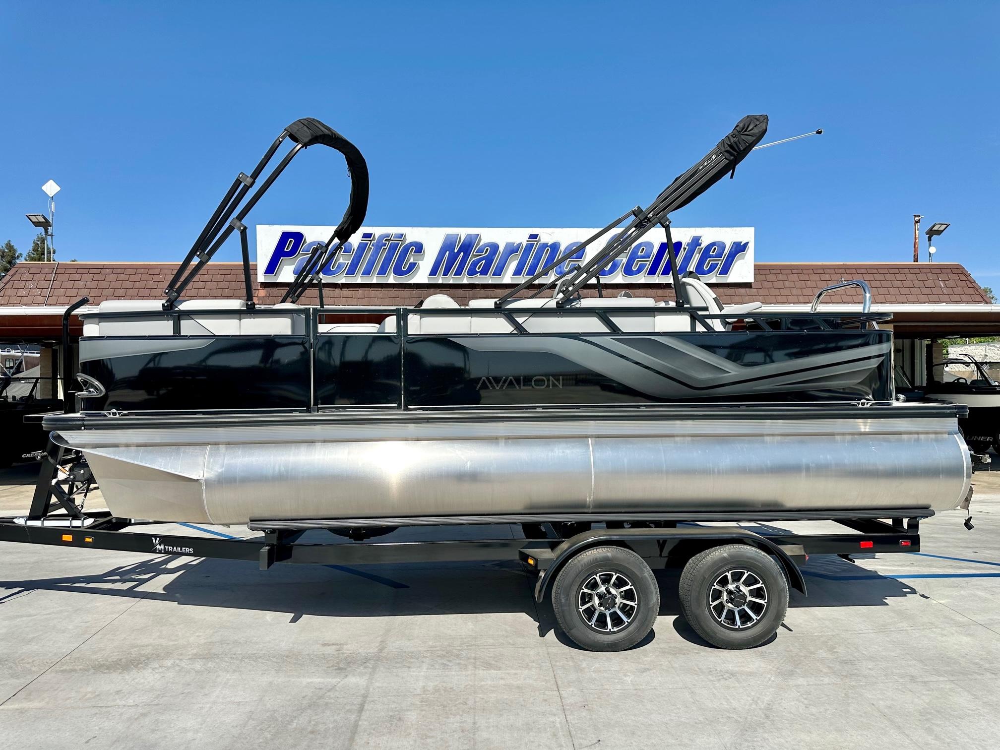 2025 Avalon 21' Venture Rear Fish w/ 60HP Fourstroke!