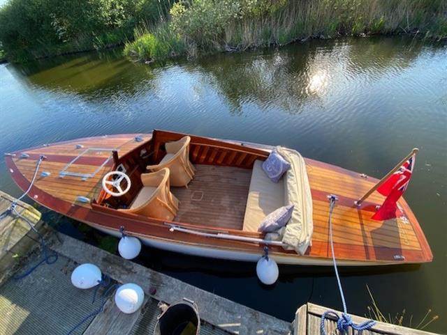 Electric Slipper Launch 20ft Electric Boat