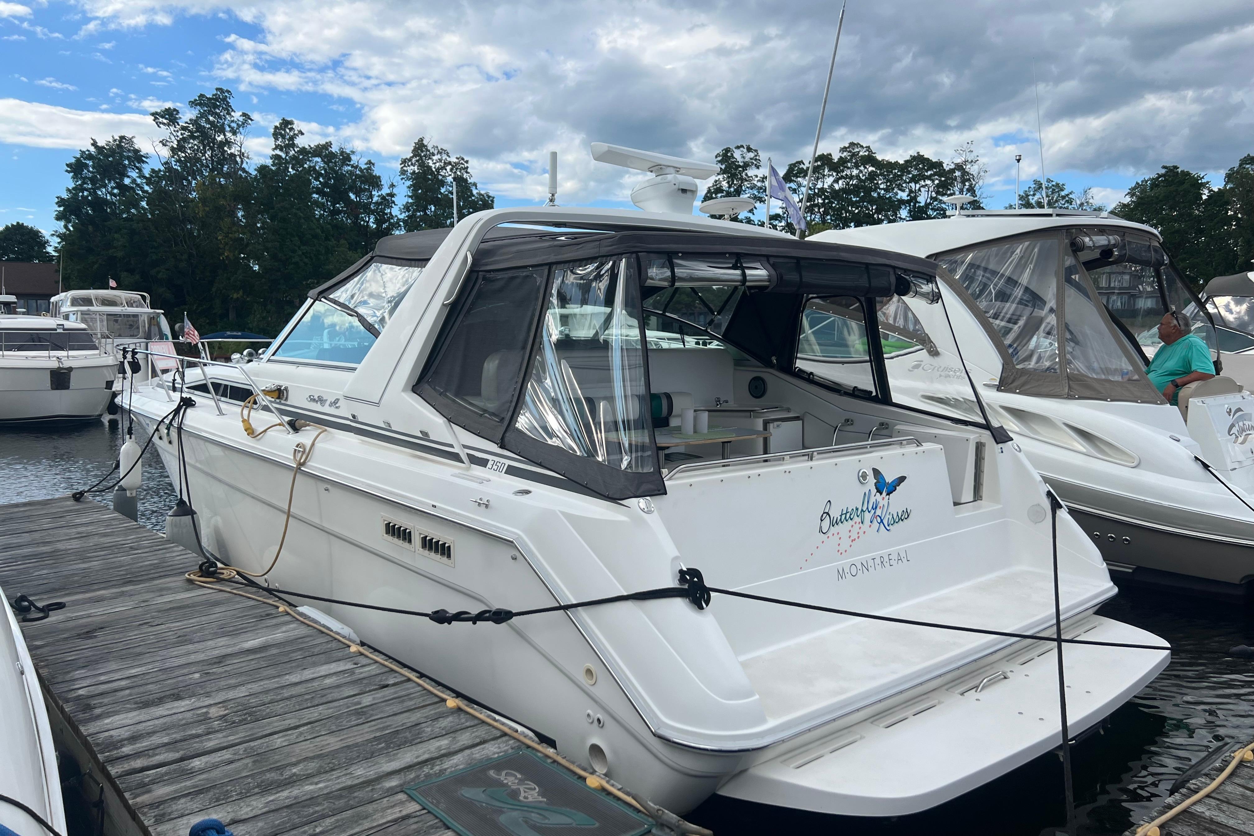 1990 Sea Ray 350 Sundancer