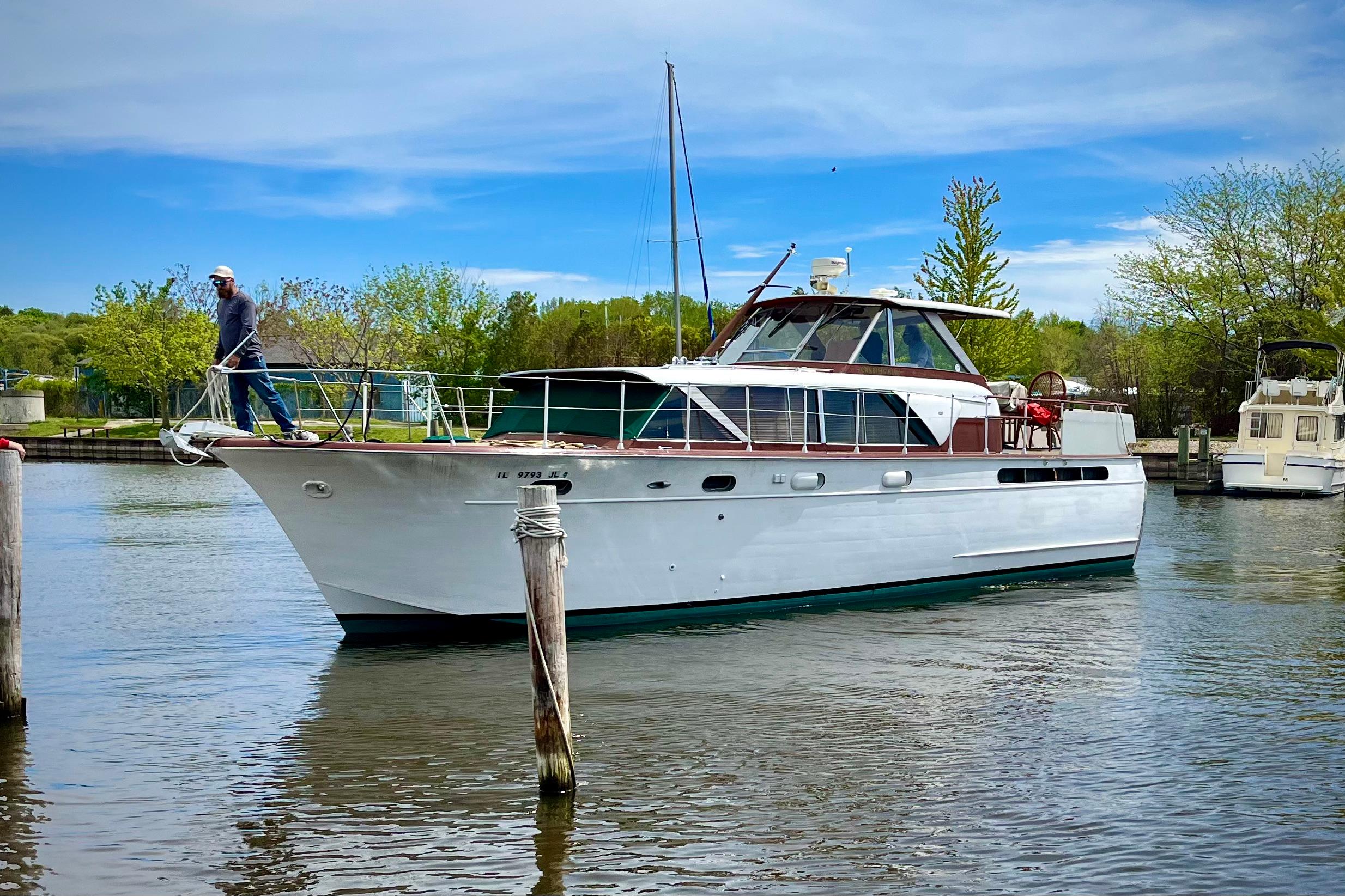 Chris-Craft 45 Constellation Port