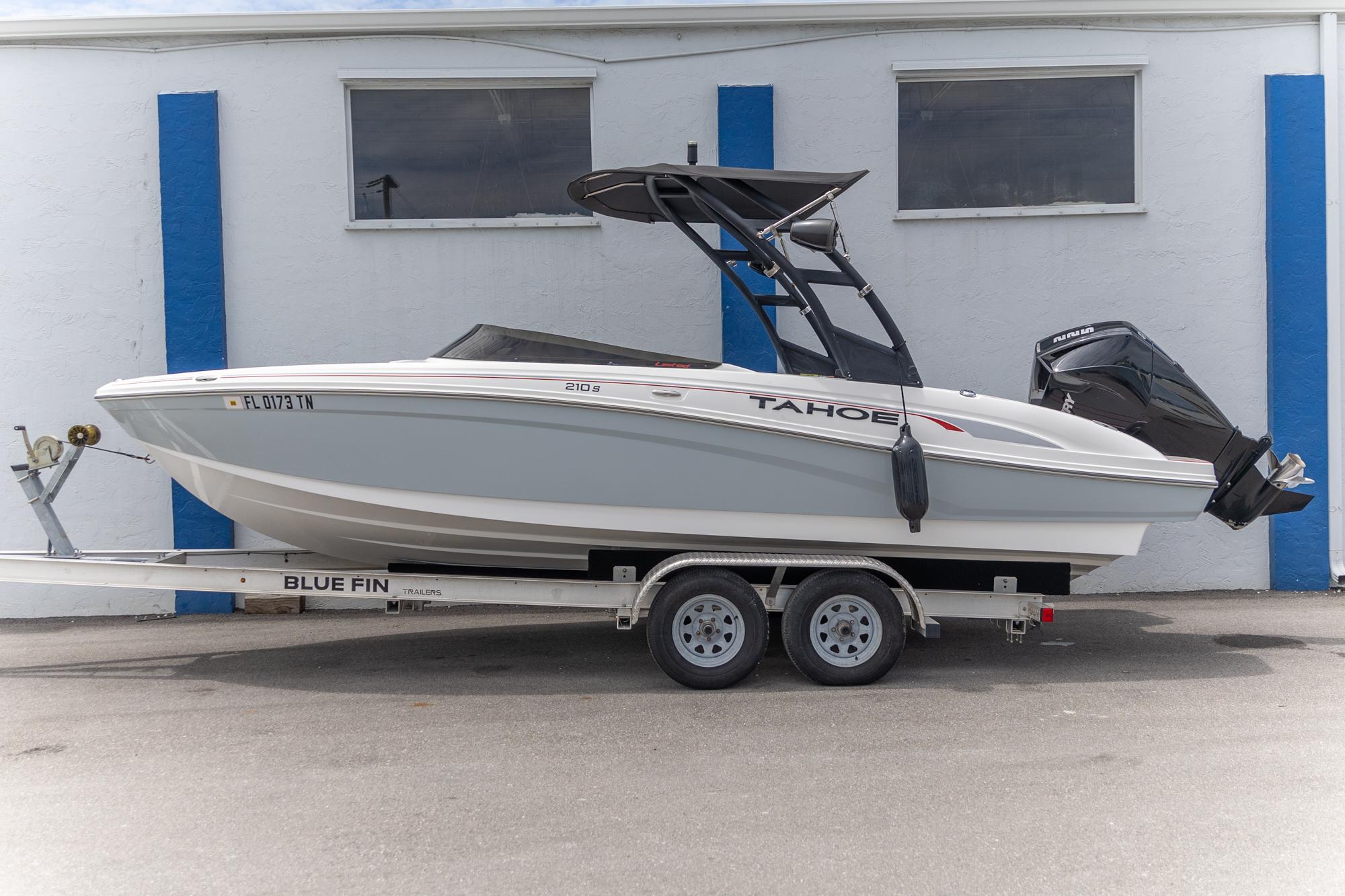 2023 Tahoe 210 S Limited