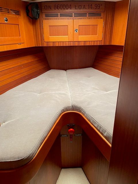 2005 Hallberg-Rassy 48