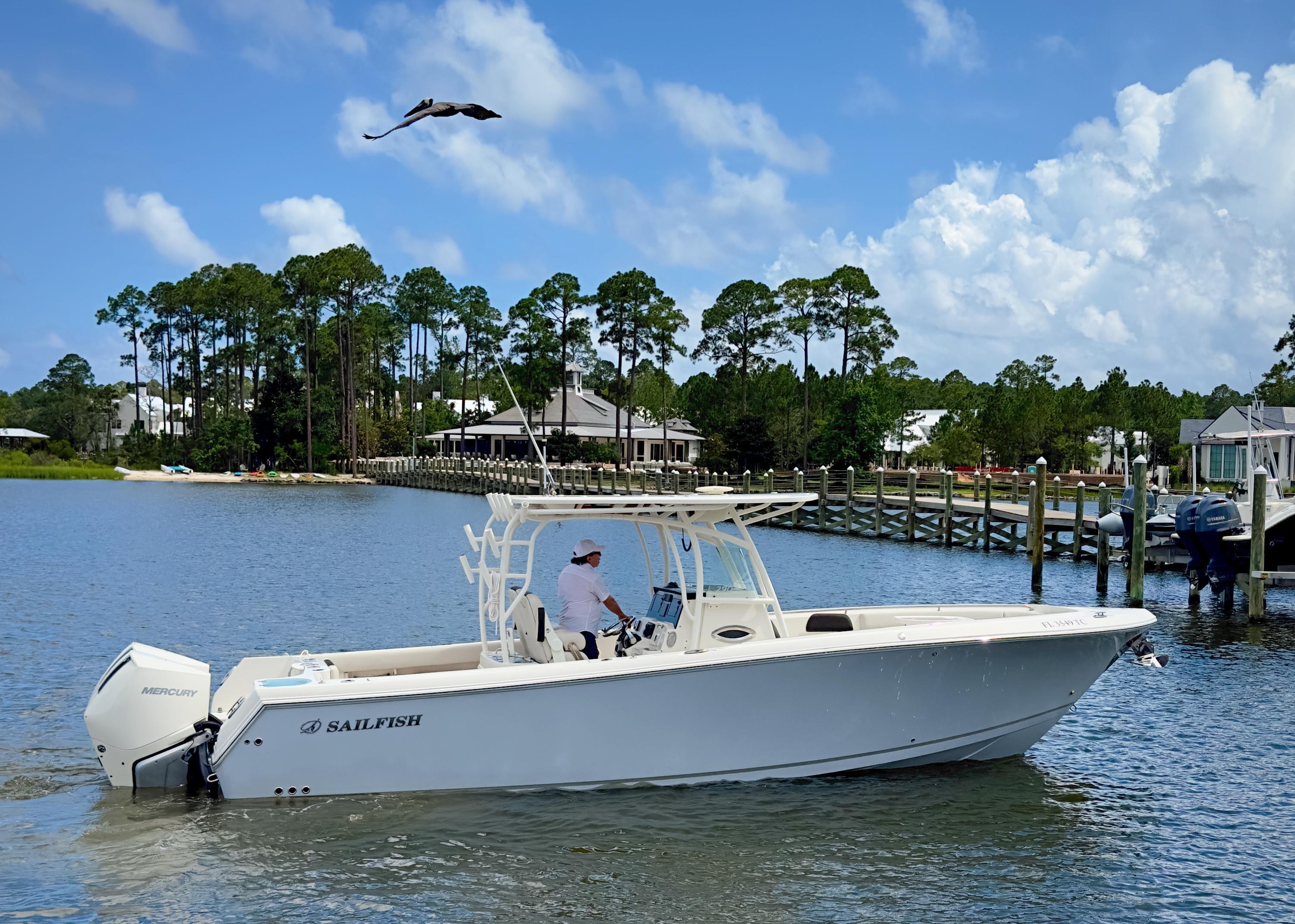 2021 Sailfish 290 CC