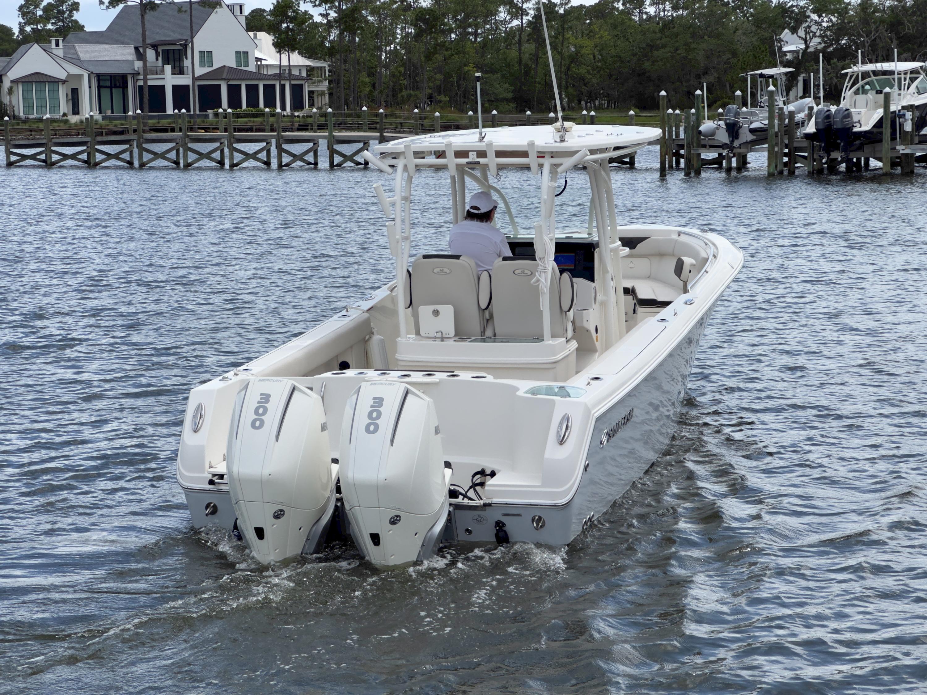 2021 Sailfish 290 CC