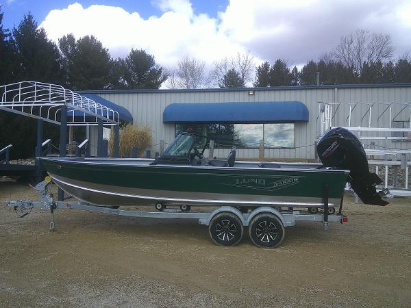 Lund 2075 Alaskan Sport