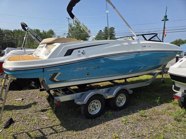 2025 Bayliner VR6