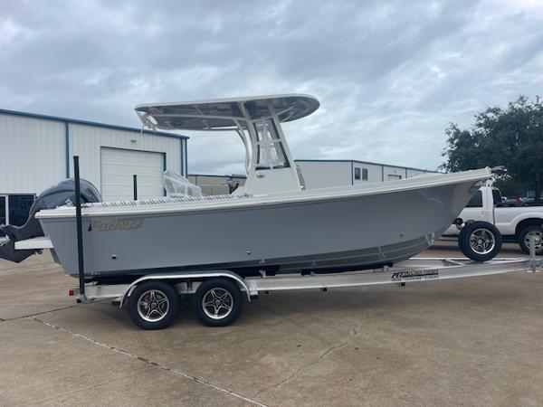 2024 Parker 2400CC