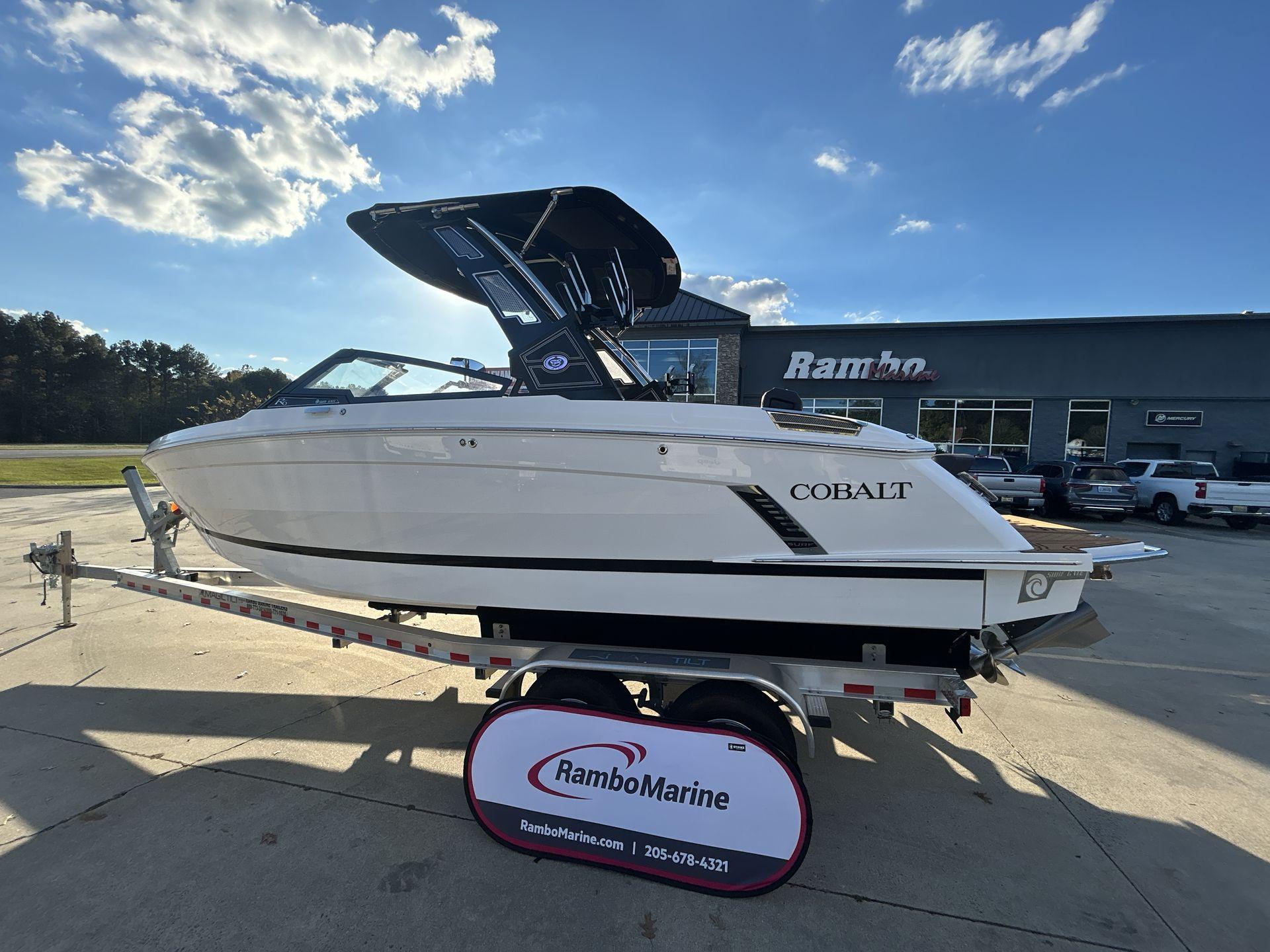 Cobalt R6 Surf 2025 COBALT R6 SURF - Image 1