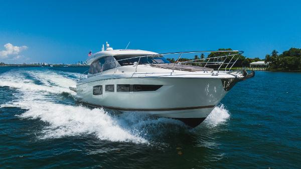 Prestige 500 S Prestige 500 S 2018 yacht cruising on a sunny day.
