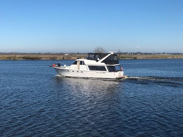 1993 Bayliner 4588 MOTOR YACHT