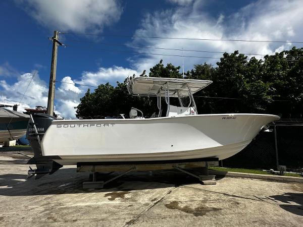 2009 Southport 28 Center Console
