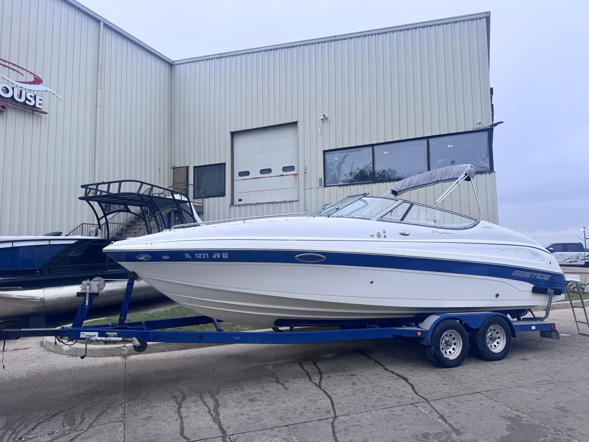 2004 Ebtidde 2300 Mystique