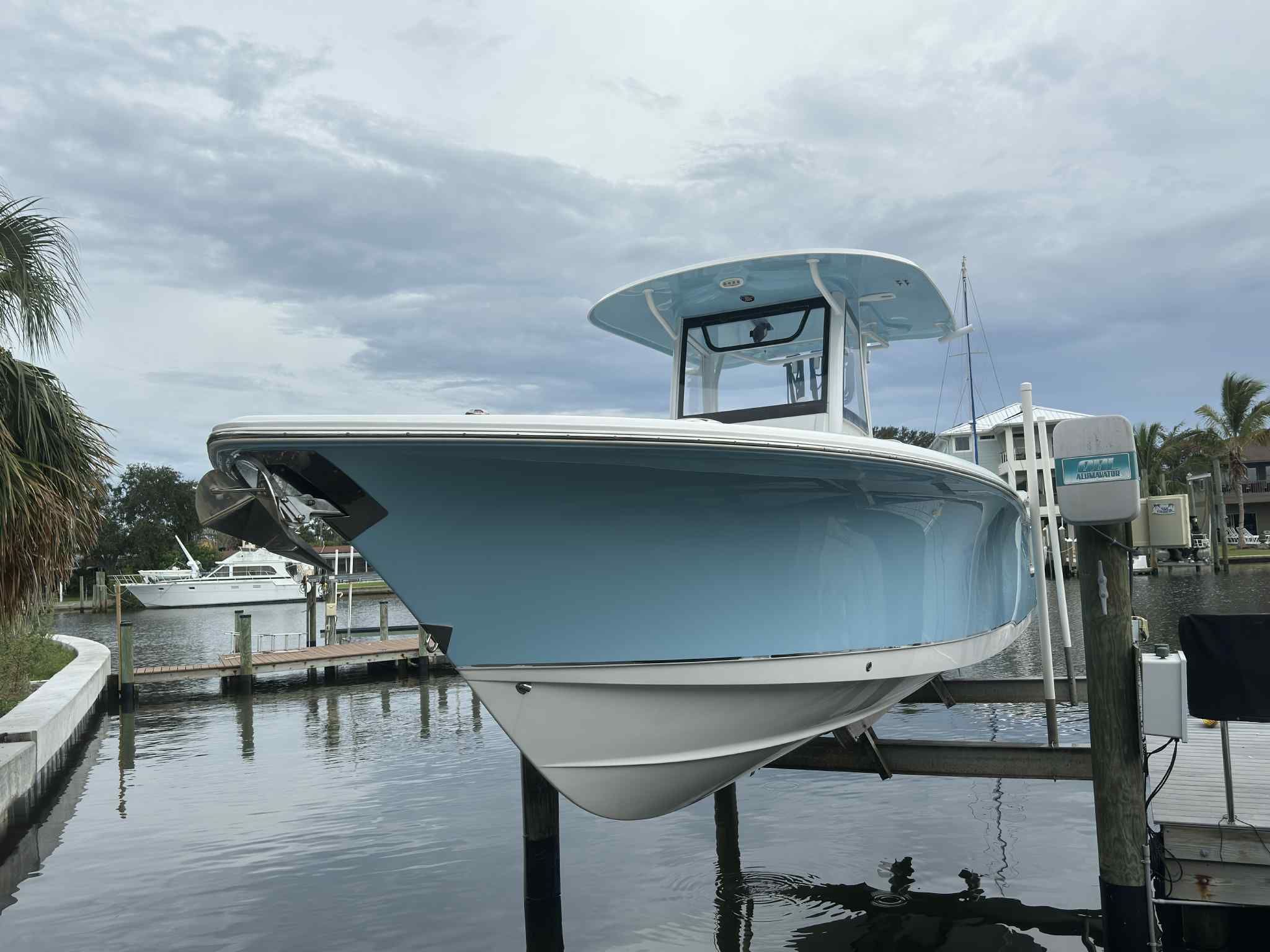 2019 Sea Hunt Gamefish 30 Forward Seating