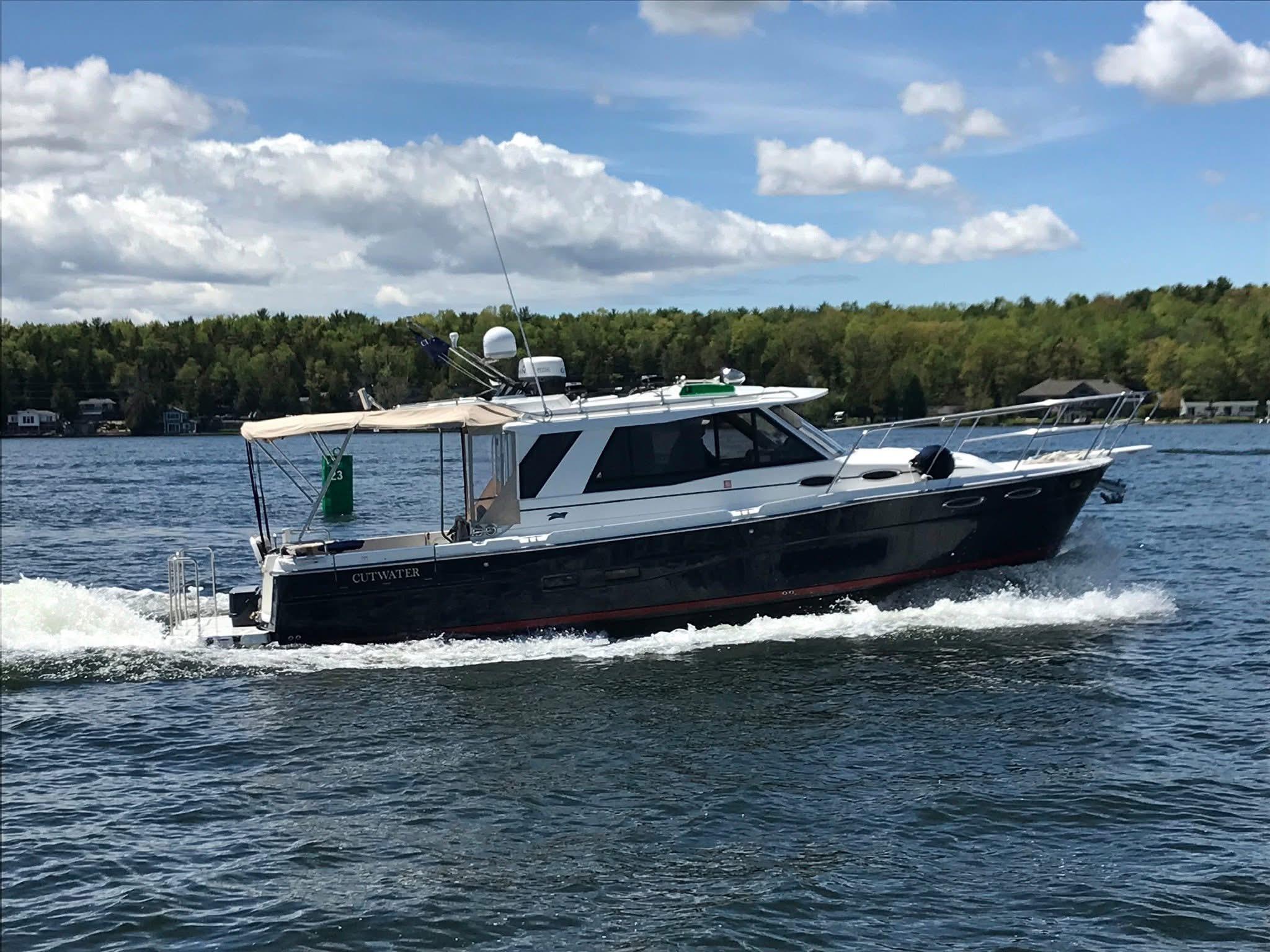 2015 Cutwater 30 S Luxury Edition